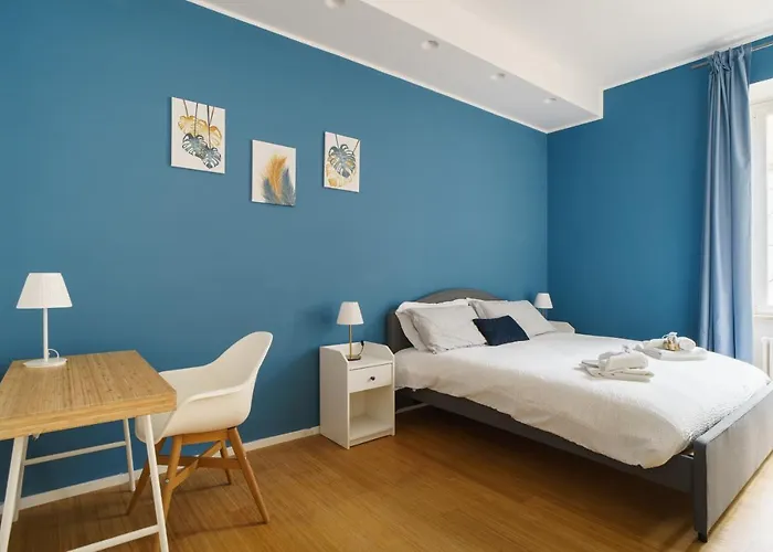 Dreamynest Quattro Cantoni - 2 Bdr Vicino Il Colosseo דירה *